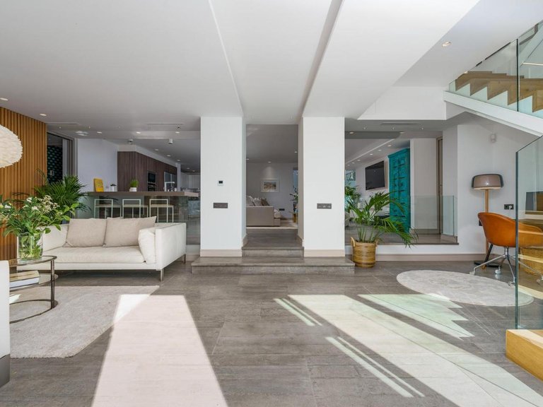 Villa for Sale in Marbella, Malaga 18
