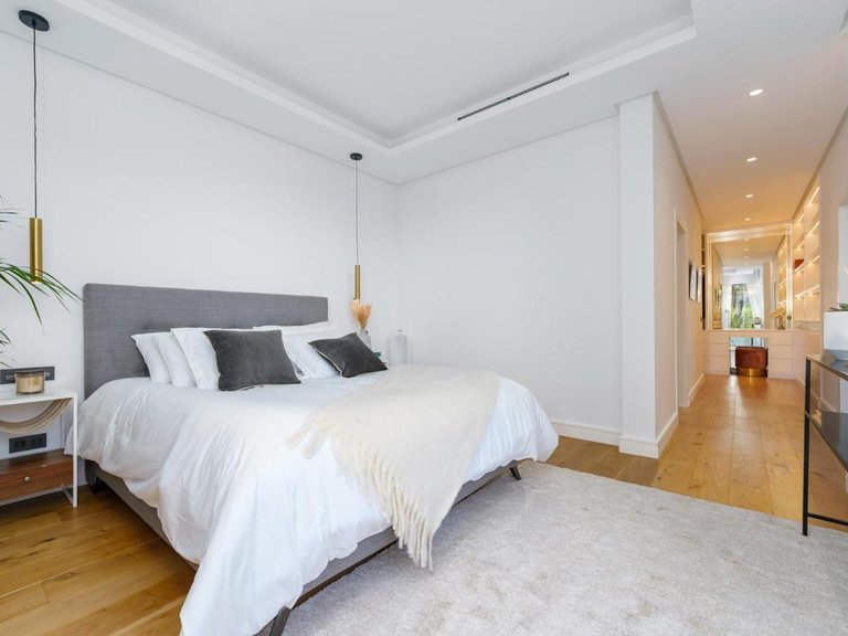 Villa for Sale in Marbella, Malaga 37