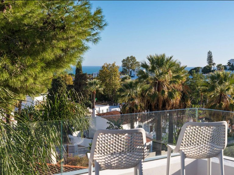 Villa for Sale in Marbella, Malaga 48