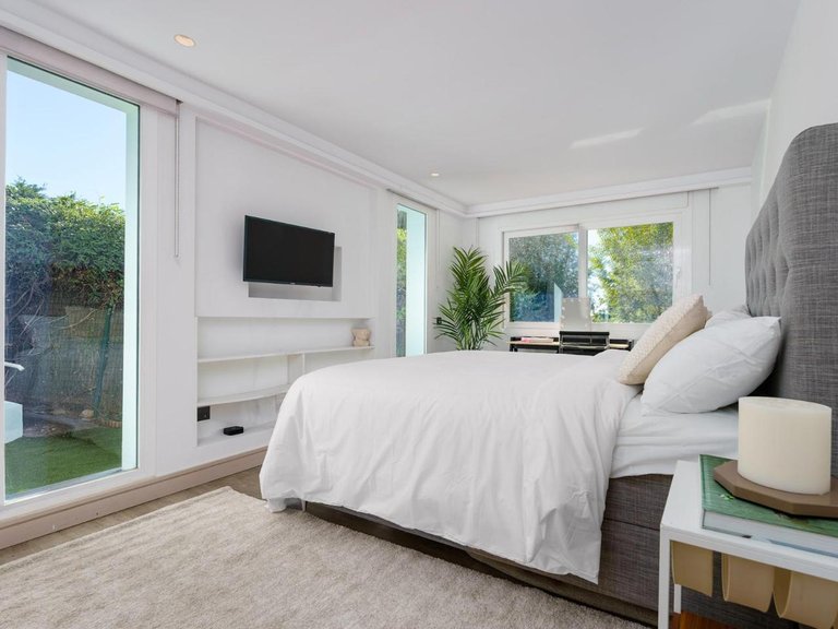 Villa for Sale in Marbella, Malaga 5