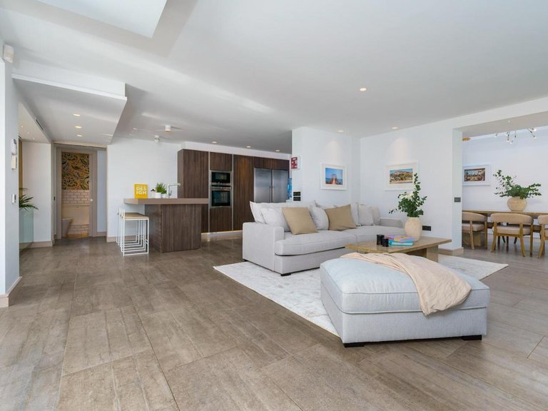Villa for Sale in Marbella, Malaga 17