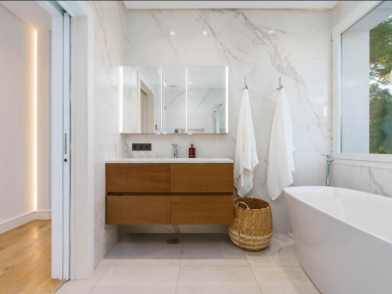 Villa for Sale in Marbella, Malaga 30