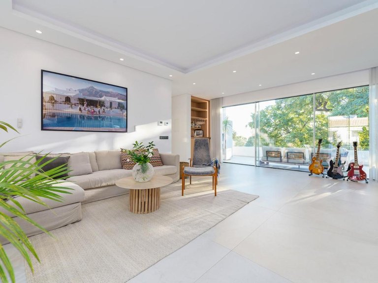 Villa for Sale in Marbella, Malaga 27