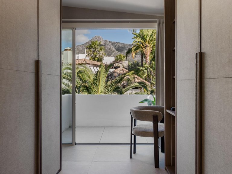 Villa for Sale in Marbella, Malaga 15