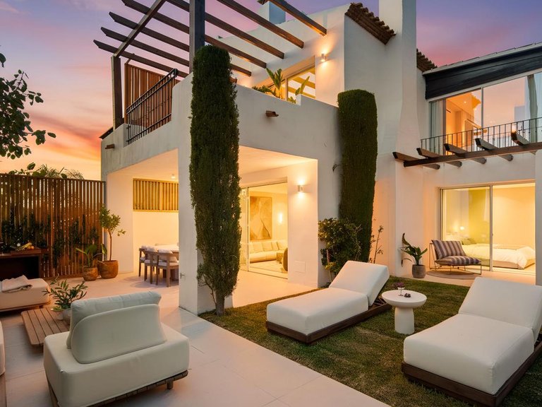 Villa for Sale in Marbella, Malaga 38