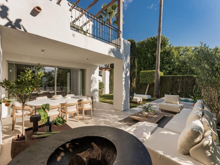 Villa for Sale in Marbella, Malaga 27