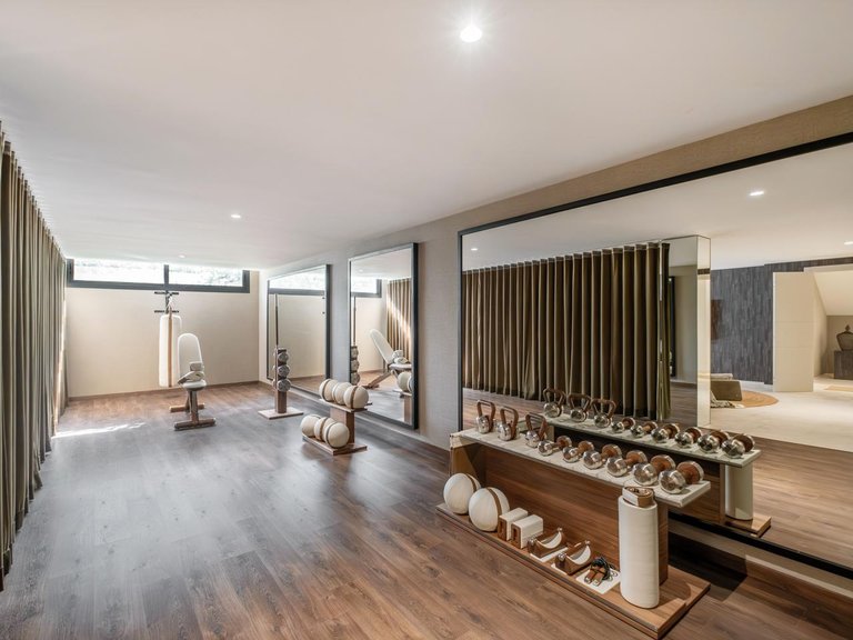 Villa for Sale in Estepona, Malaga 14