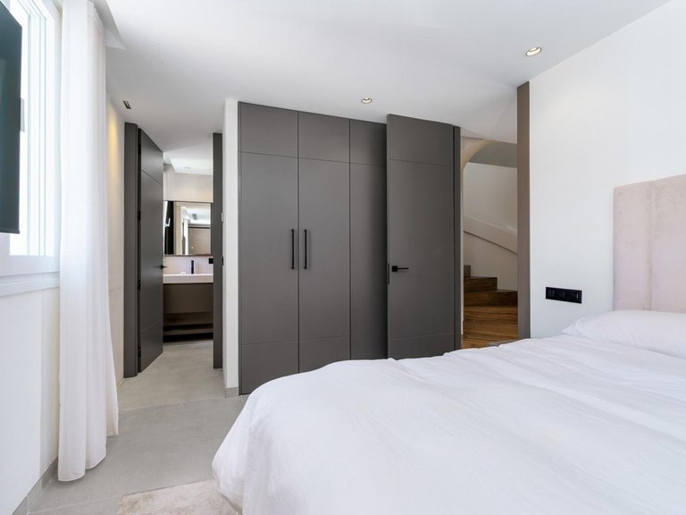 Apartment for Sale in Artola, Malaga 8