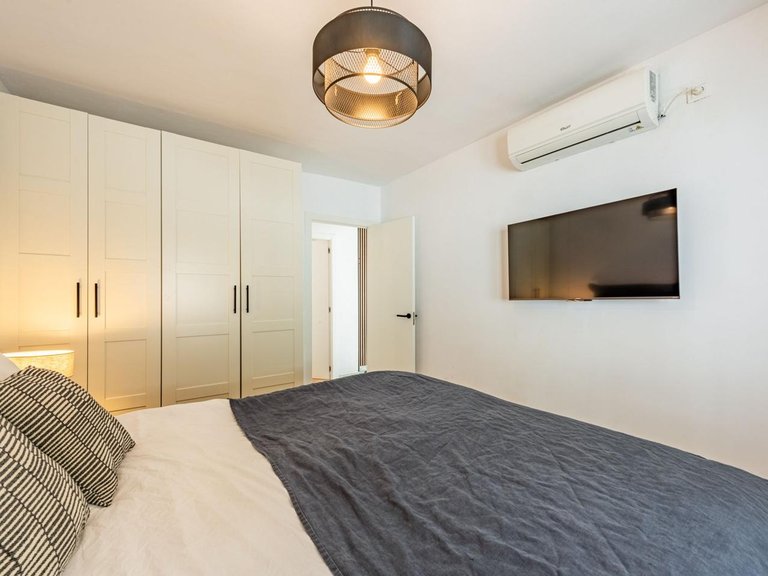 Villa for Sale in Marbella, Malaga 8