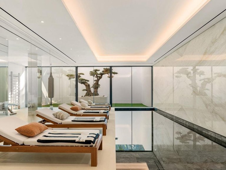 Villa for Sale in Benahavís, Malaga 5