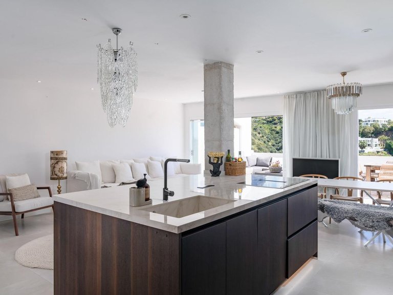 Penthouse for Sale in Benahavís, Malaga 22