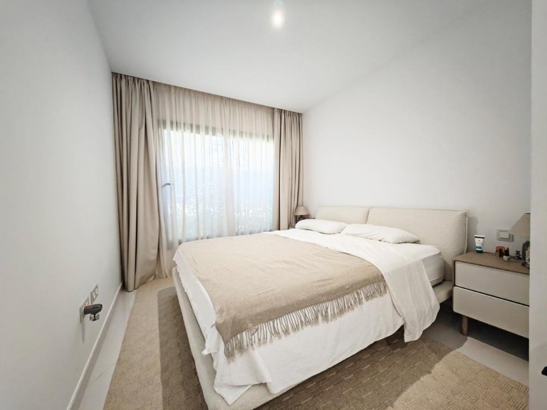 Apartment for Sale in Estepona, Malaga 10