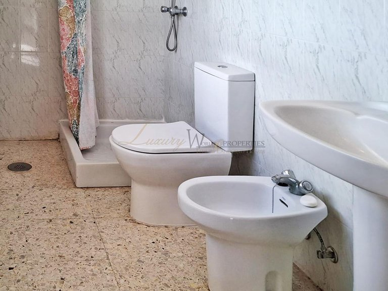 Villa for Sale in La Sabinita, Tenerife, España 14