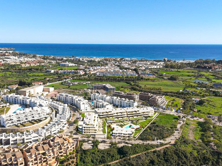Apartment for Sale in Estepona, Malaga 14