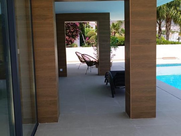 Villa for Sale in Estepona, Malaga 12