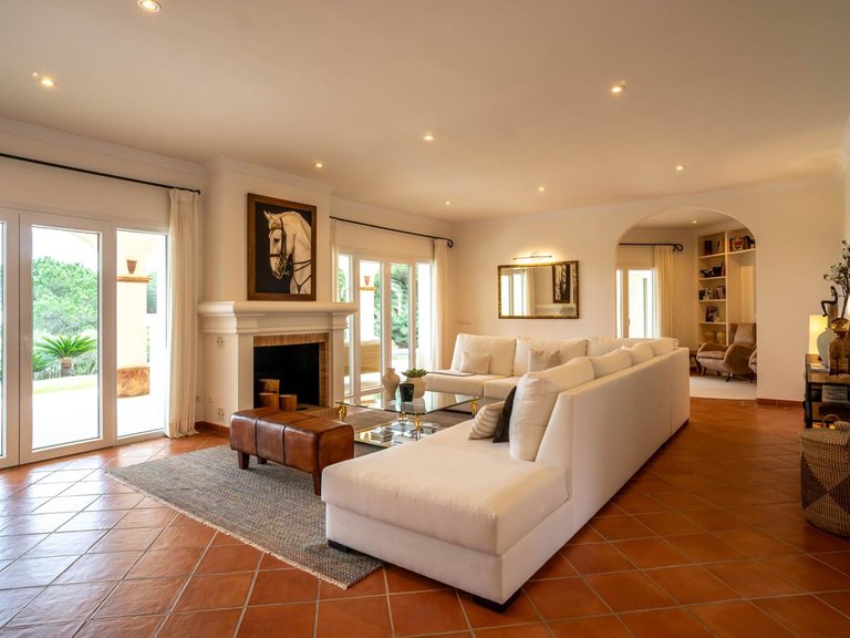 Villa for Sale in Pueblo Nuevo, Cadiz 12