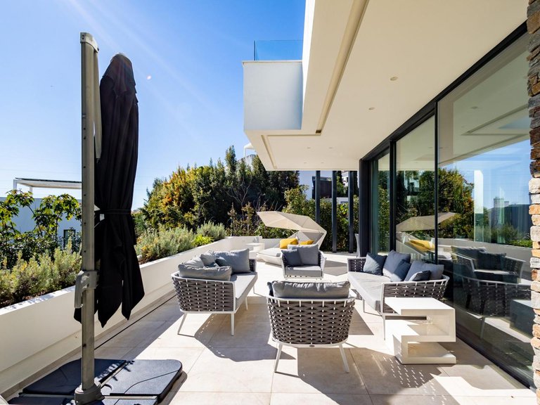 Villa for Sale in Estepona, Malaga 5