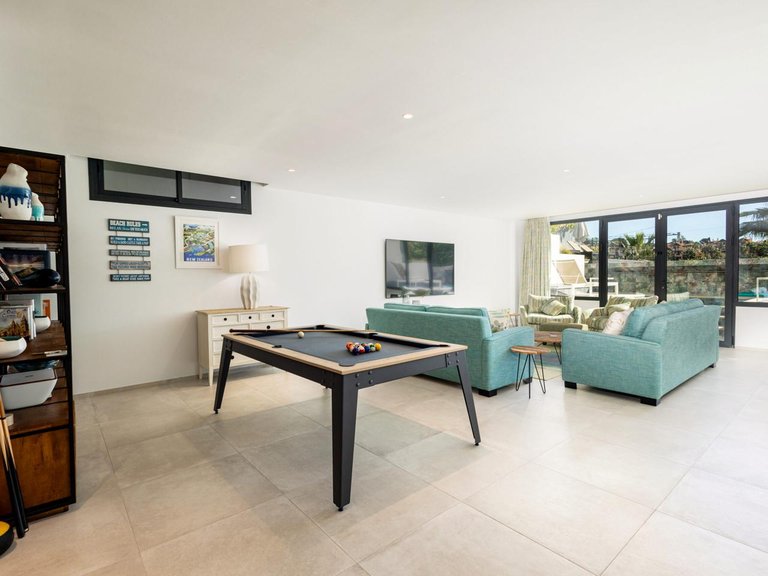 Villa for Sale in Estepona, Malaga 46