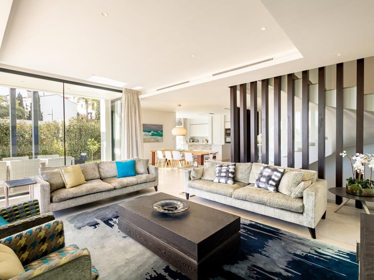 Villa for Sale in Estepona, Malaga 37