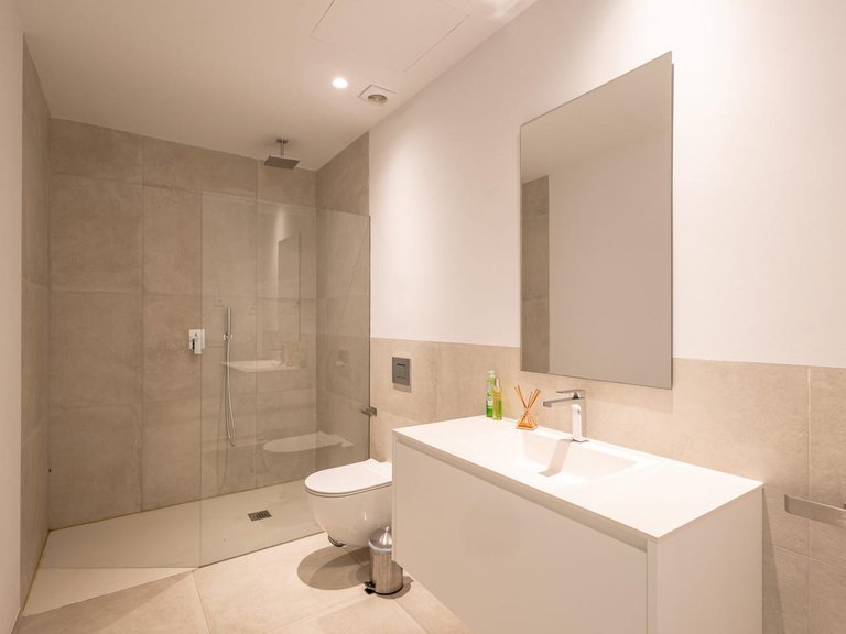 Villa for Sale in Estepona, Malaga 41