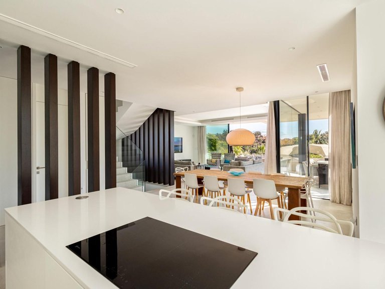 Villa for Sale in Estepona, Malaga 34