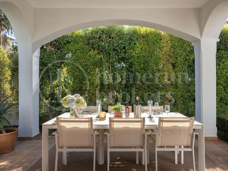 Villa for Sale in Estepona, Malaga 4