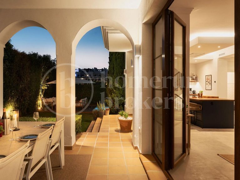 Villa for Sale in Estepona, Malaga 27