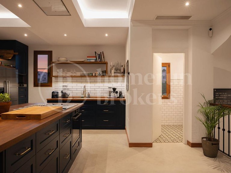 Villa for Sale in Estepona, Malaga 28