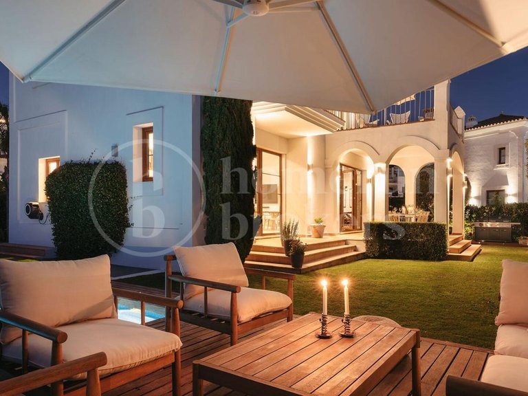 Villa for Sale in Estepona, Malaga 29
