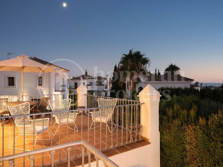 Villa for Sale in Estepona, Malaga 32