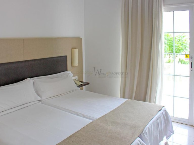 Apartment for Sale in Costa Adeje, Tenerife, España 9