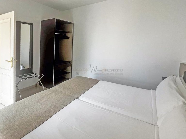 Apartment for Sale in Costa Adeje, Tenerife, España 13