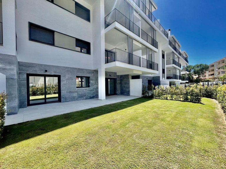 Apartment for Sale in Estepona, Malaga 1