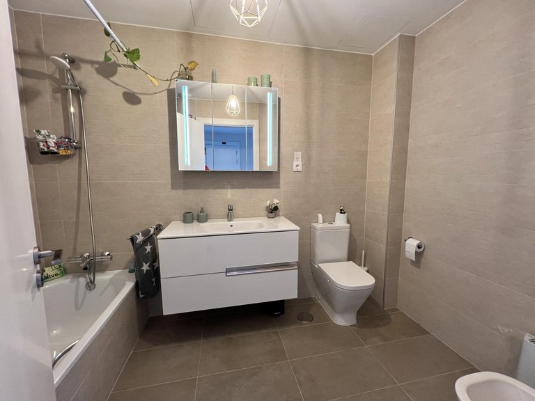 Villa for Sale in San Roque, Cadiz 12