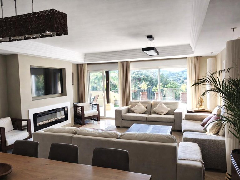 Apartment for Sale in San Roque, Cadiz 1