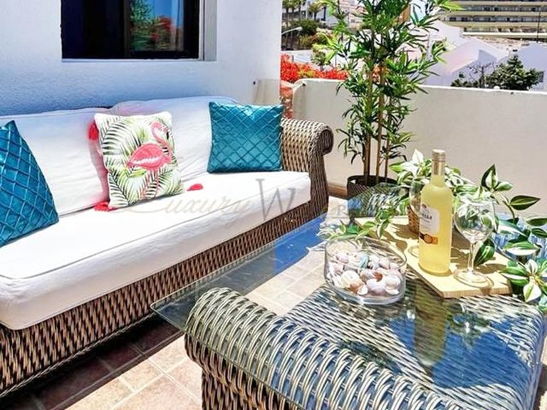 Apartment for Sale in Costa Adeje, Tenerife, España 2