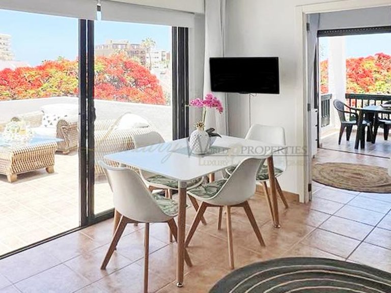 Apartment for Sale in Costa Adeje, Tenerife, España 4