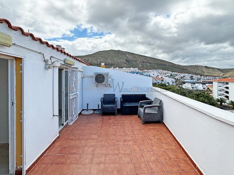 Town House for Sale in Los Cristianos, Tenerife, España 29