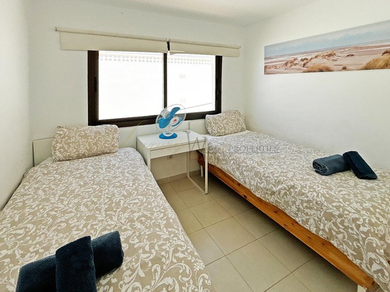 Apartment for Sale in Los Cristianos, Tenerife, España 11
