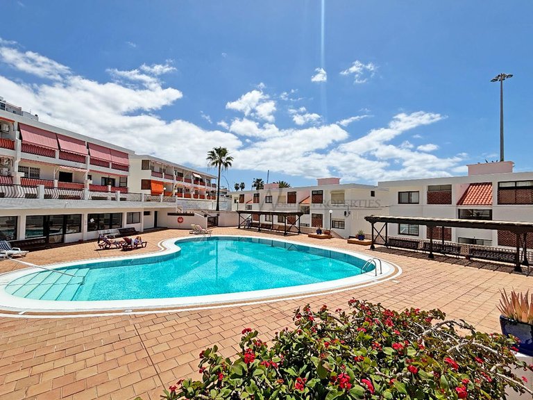 Apartment for Sale in Los Cristianos, Tenerife, España 19