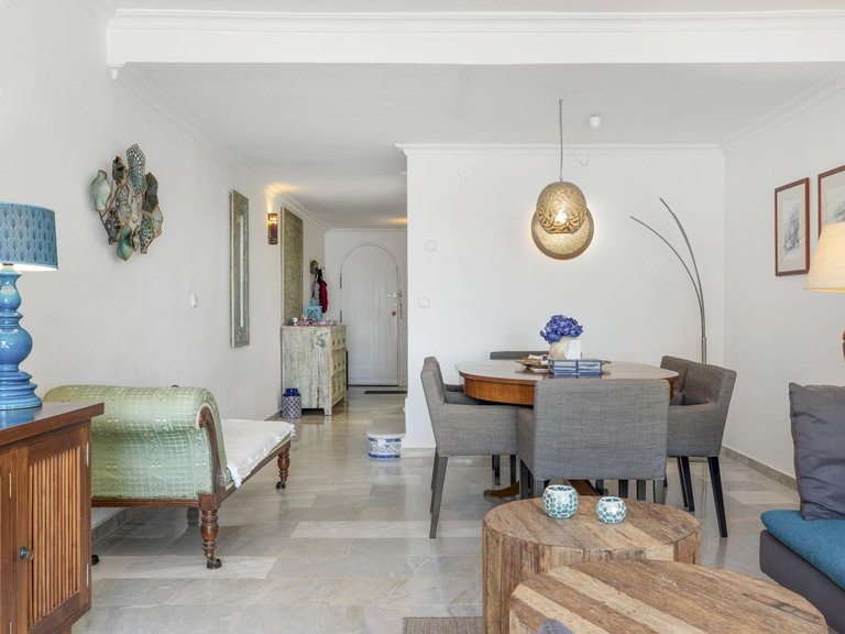 Villa for Sale in Estepona, Malaga 27