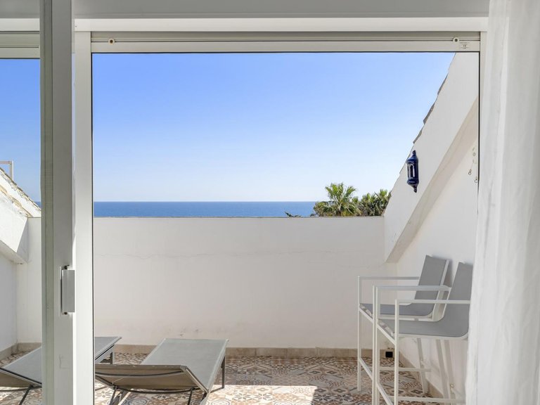 Villa for Sale in Estepona, Malaga 13