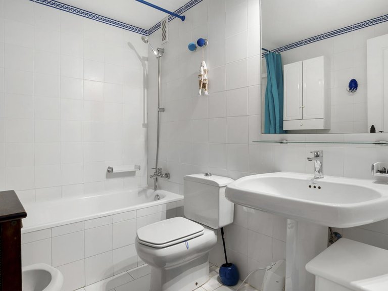 Villa for Sale in Estepona, Malaga 21