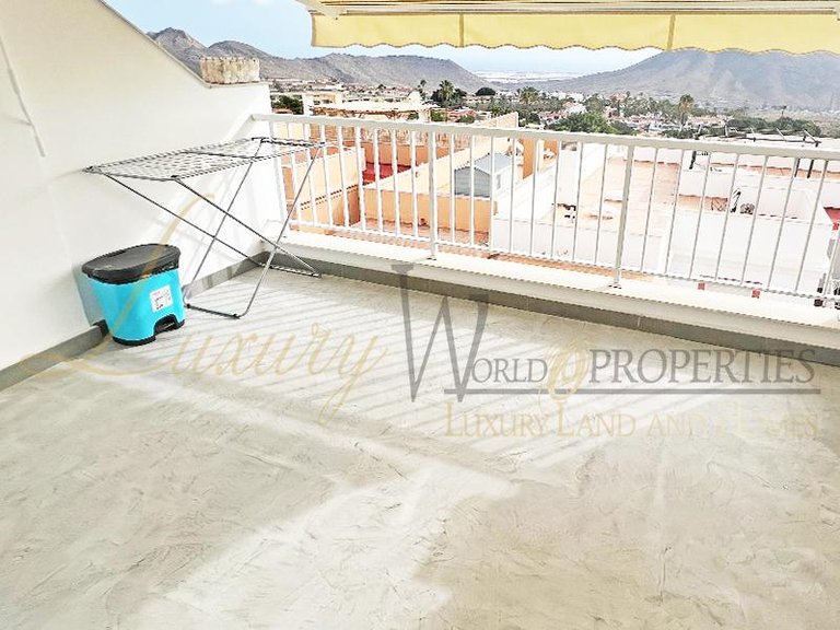 Penthouse for Sale in Chayofa, Tenerife, España 6