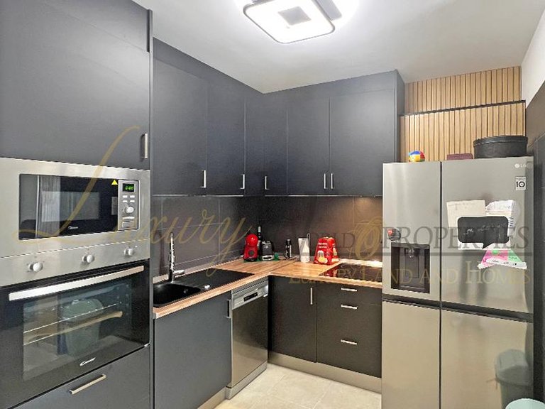 Penthouse for Sale in Chayofa, Tenerife, España 8