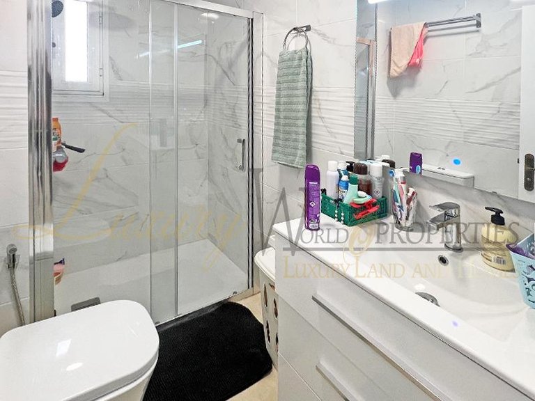 Penthouse for Sale in Chayofa, Tenerife, España 16