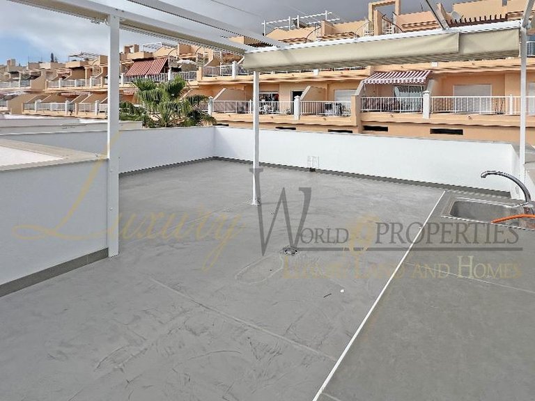 Penthouse for Sale in Chayofa, Tenerife, España 19