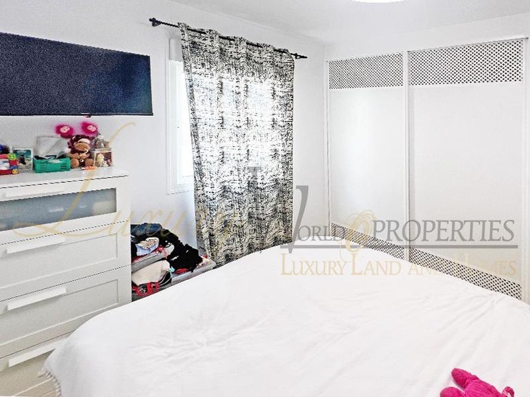 Penthouse for Sale in Chayofa, Tenerife, España 13