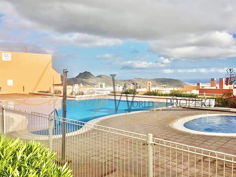 Penthouse for Sale in Chayofa, Tenerife, España 21