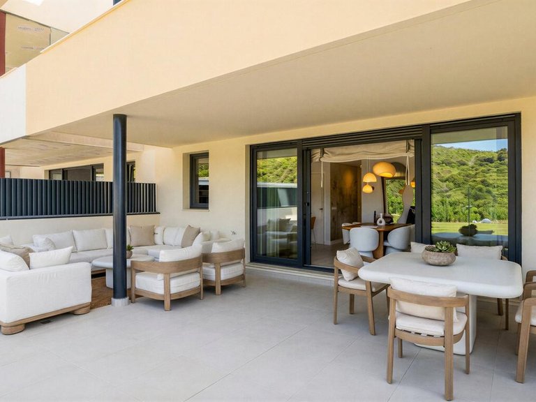 Apartment for Sale in Casares, Malaga 8